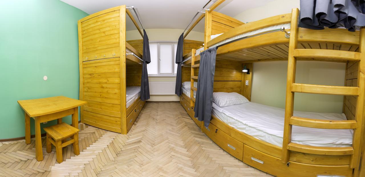 Dream Hostel Carpathians 拉希夫 外观 照片
