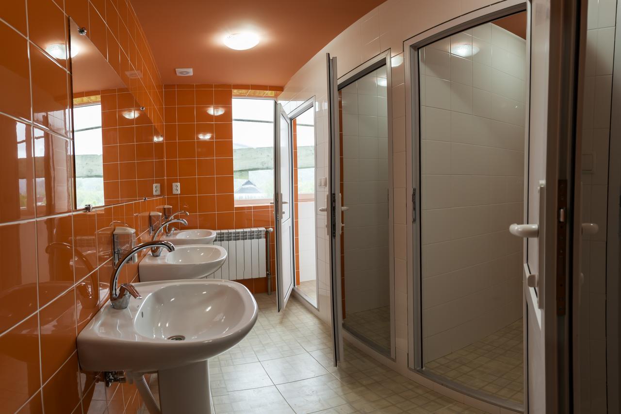 Dream Hostel Carpathians 拉希夫 外观 照片