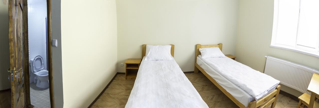 Dream Hostel Carpathians 拉希夫 外观 照片